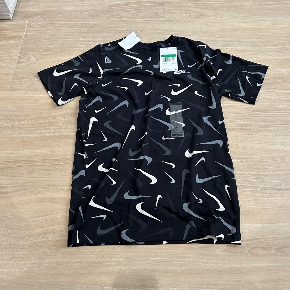 Brand new youth x-large tee shirt